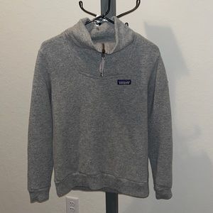 Small Women's Woolyester Pullover